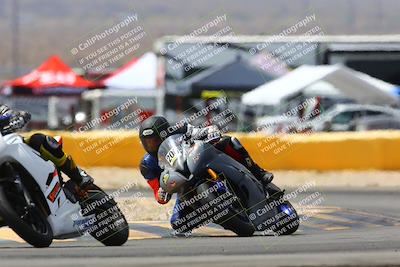 media/Apr-09-2022-SoCal Trackdays (Sat) [[c9e19a26ab]]/Turn 2 (1140am)/